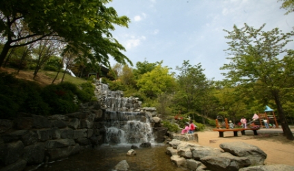 자연의 고마움을 새삼 느끼는, 서울 금천구 산기슭공원,서울특별시 금천구