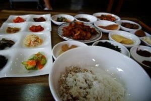 보리밥정식,전라남도 영광군,지역음식