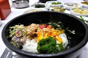 멍게유곽비빔밥,경상남도 통영시,지역음식
