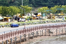 올 여름 경남 고성에서 캠핑과 물놀이를 동시에 즐겨요