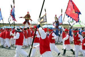 “삼십리 벚꽃길 따라, 전라병영성축제 오세요”