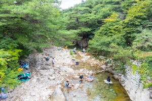 괴산군, 폭염속 계곡이 많은 괴산, 여름철 피서지로 인기 