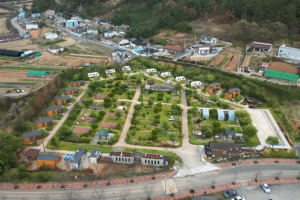 무안군, 회산백련지 오토캠핑장 새 단장후 재재장 