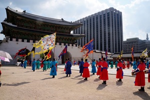  조선의 5대 궁궐로 화려한 봄꽃 나들이 떠나볼까,국내여행,음식정보