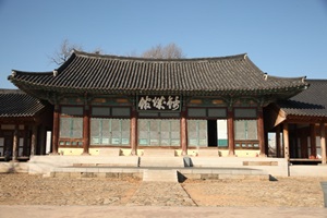 웅장한 규모를 자랑하는 조선시대 객사, 나주 금성관