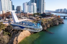 울산시, 태화루 스카이워크 개장 100여 일…체험형 관광 명소로 각광 , 국내여행, 여행정보