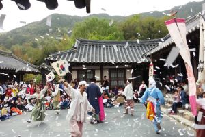 하동 최참판댁에서 대한독립만세 함께 외쳐요!