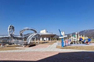 고흥군, 새로운 나들이 명소 해창만 ‘나라올라우주랜드’