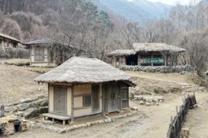 문경시, 영화 ‘왕과 사는 남자’ 흥행 돌풍에 촬영지 문경새재도 북적